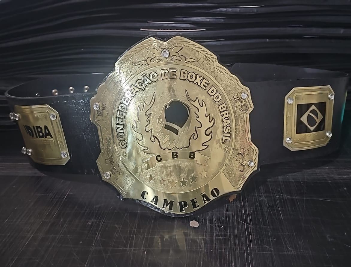 CINTURÃO DE CAMPEÃO BRASILEIRO DE BOXE PROFISSIONAL DA CONFEDERAÇÃO DE BOXE DO BRASIL